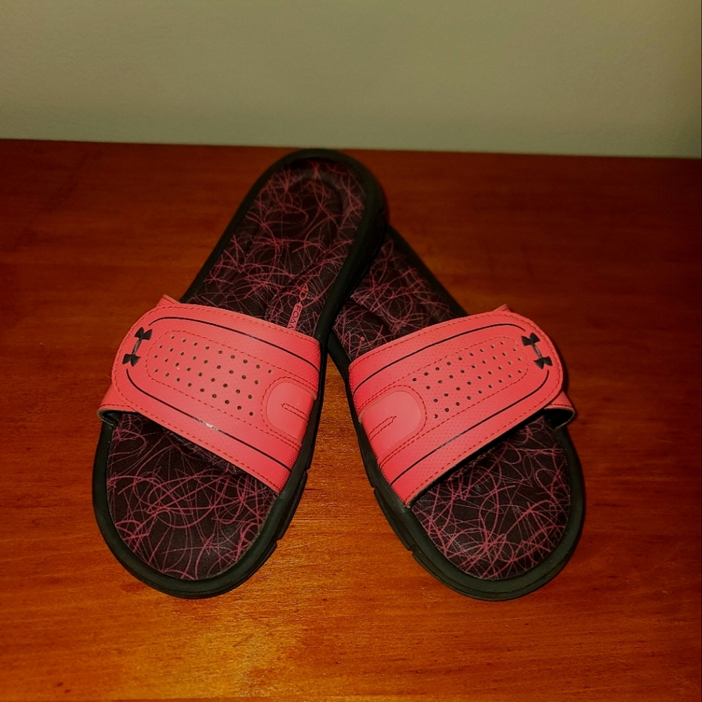 Under Armour 4D Foam Slides Sandals Size 8 Pink